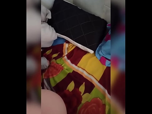 ❤️ Моя сусідка по кімнаті залишається вдома одна, тому що її чоловік їде у відпустку, а я користуюся можливістю трахнути її і наповнювати її дупу молоком ❤️ Просто порно у нас ❌